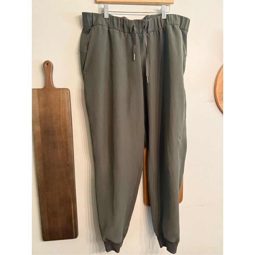 Lululemon Drawstring Pull On Performance On The Fly Joggers Pants Green Size 10